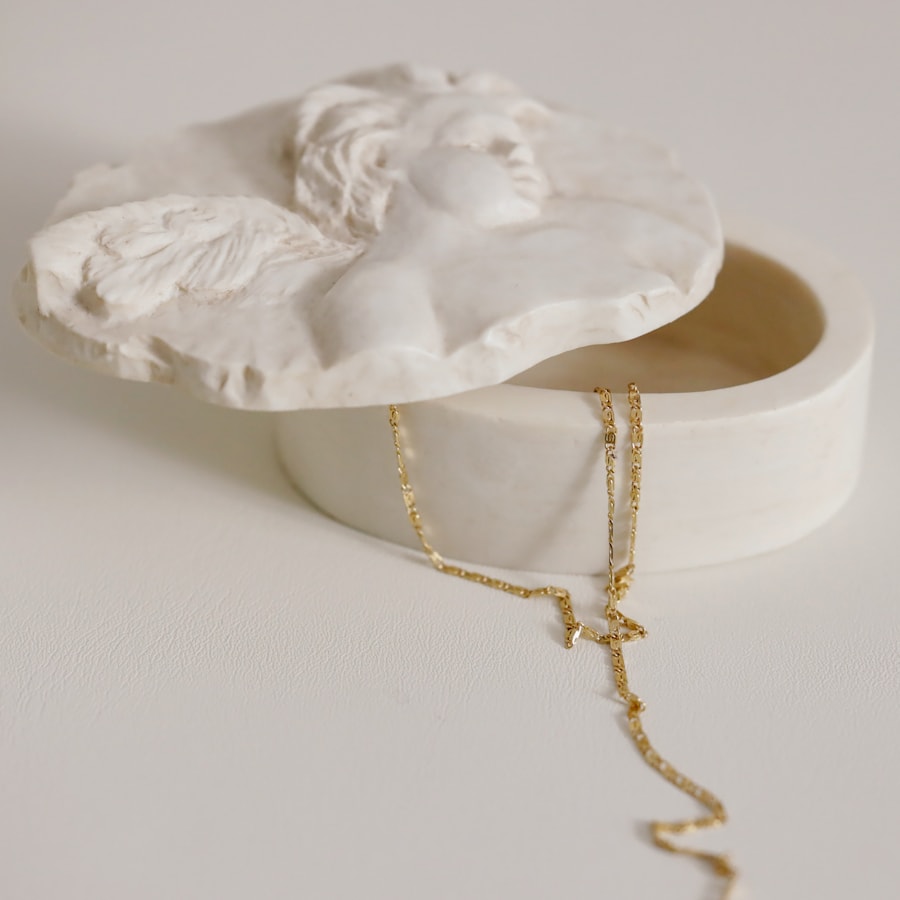 Signature Necklace Gift Box